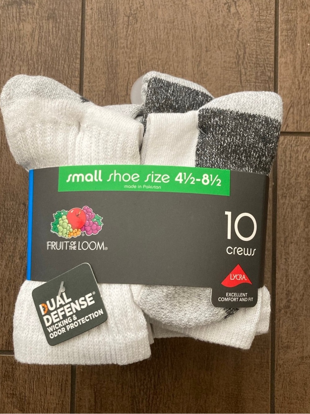 Fruit of the Loom Kids Crew Socks (10 Pairs) White Size Small (4.5-8 Kids)